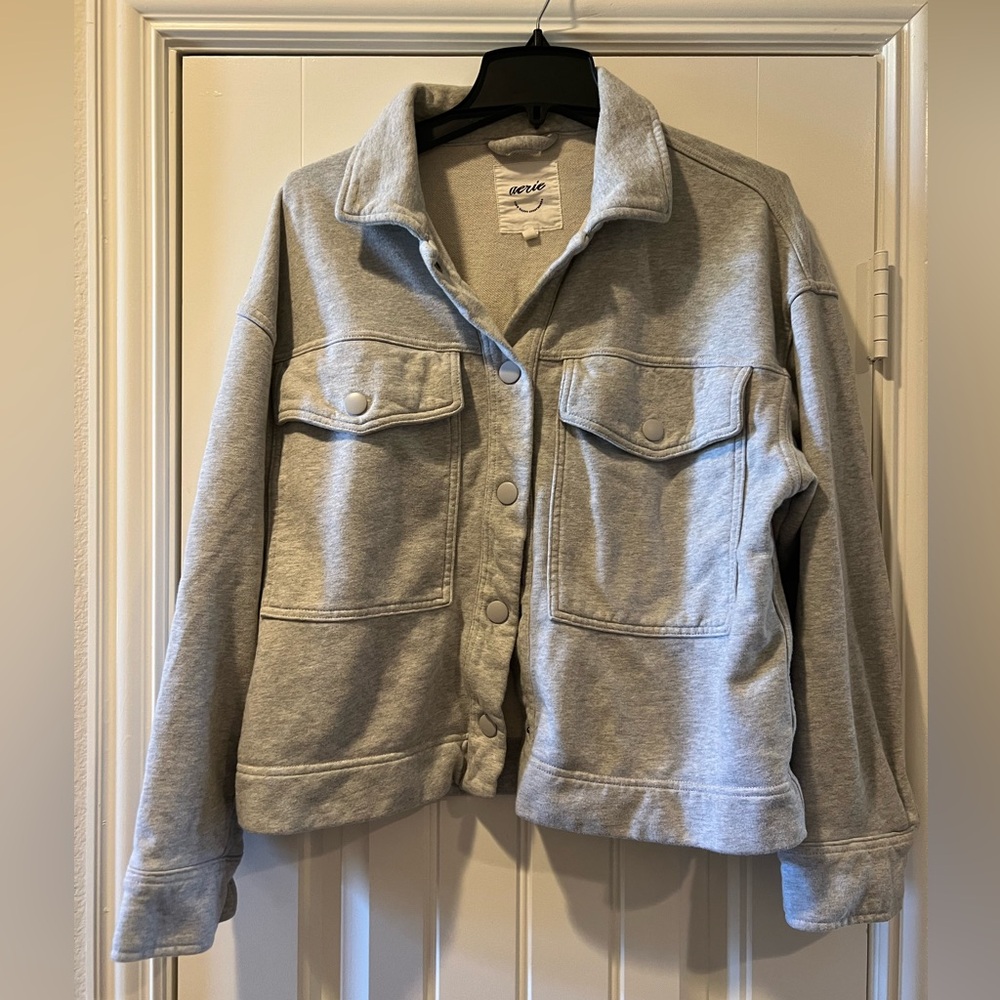 Aerie Fleece Cropped Shacket • Size Medium • Medium Heather Gray • 100% Cotton